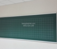 Lắp đặt bảng từ xanh kẻ ô ly tiểu học tại Quận 12