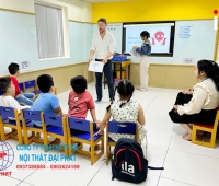 Cách chọn bảng cho lớp mầm non an toàn và hiệu quả
