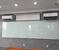 Cung Cấp Bảng Kính Văn Phòng Cao Cấp Tại TP.HCM