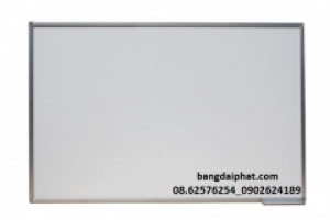 Dịch vụ cung cấp bảng từ trắng treo tường cho trường đại học