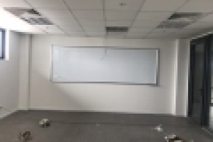 Bảng từ trắng 800x1200 có chân giá rẻ