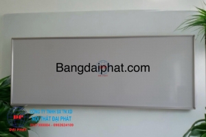 Vì sao bảng từ trắng treo tường ngày càng được trường học và văn phòng lựa chọn?