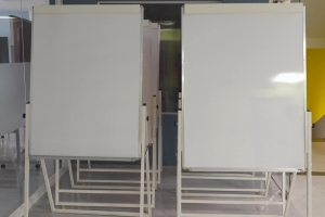Công Ty Đại Phát – Sản Xuất Bảng Flipchart Chất Lượng Tại Quận 1