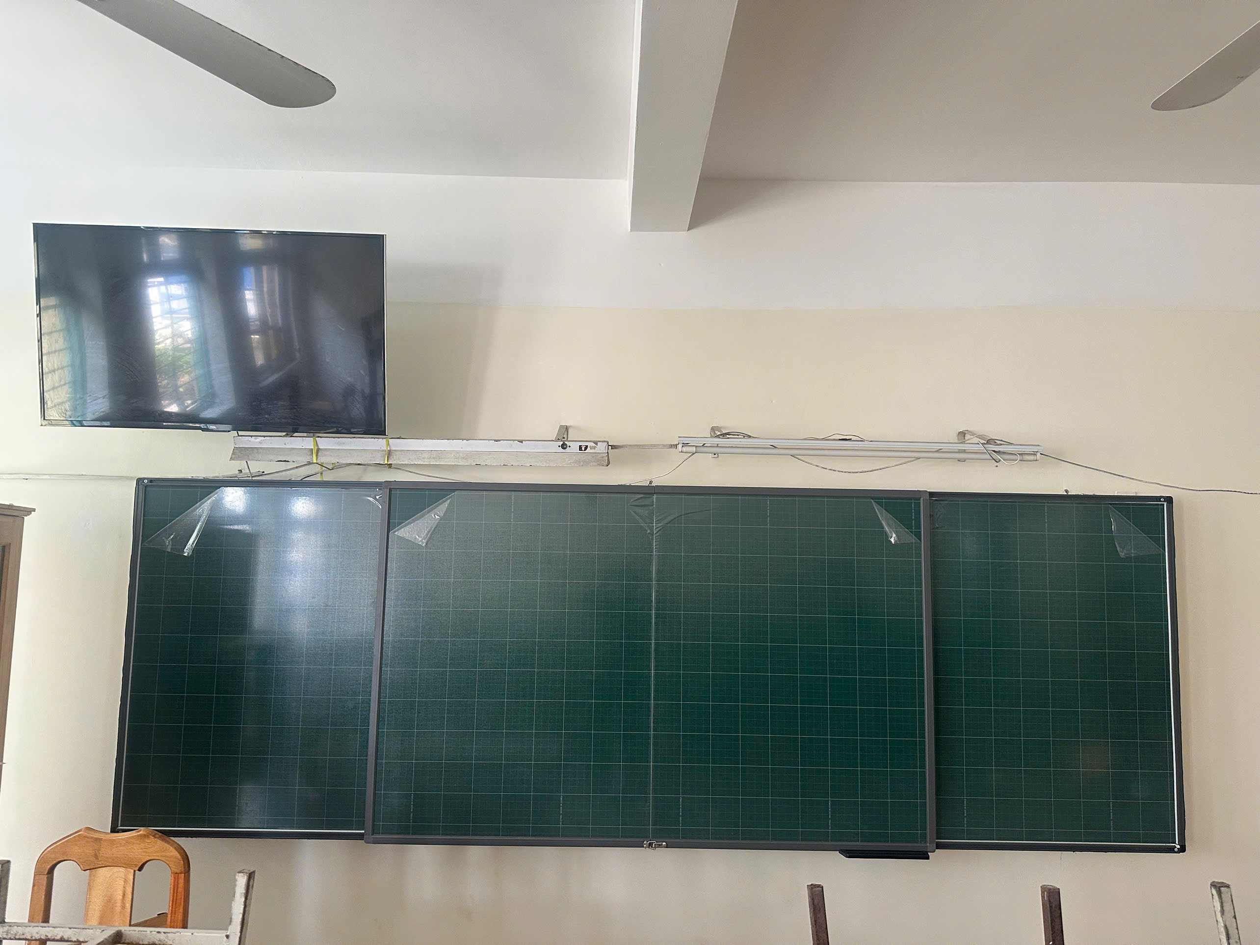 Lắp Đặt Bảng Từ Tân Thuận, Phú Thuận, Tân Mỹ