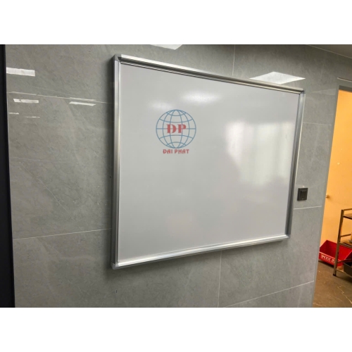 Bảng Trắng Foocmica Treo Tường