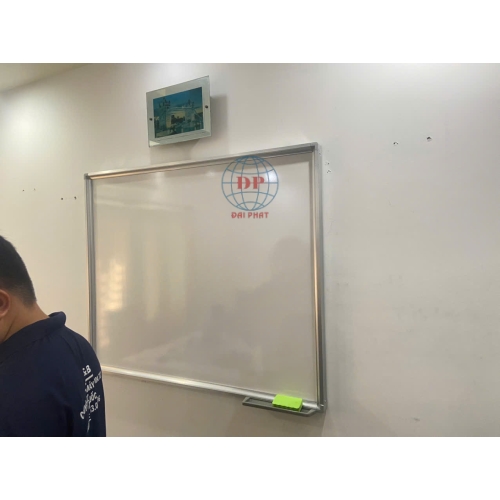 Bảng Trắng Foocmica Treo Tường
