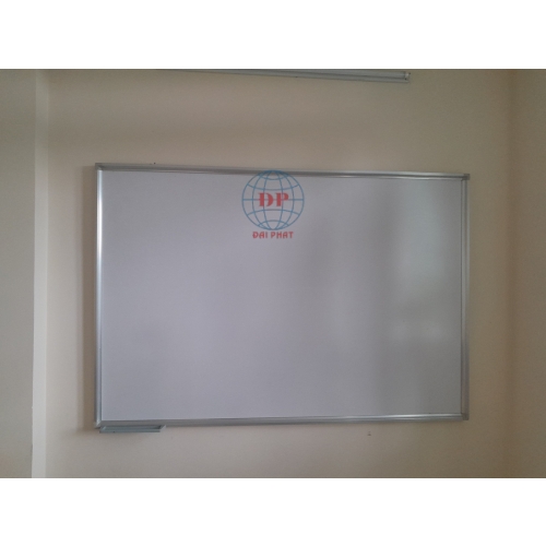 Bảng Trắng Foocmica Treo Tường